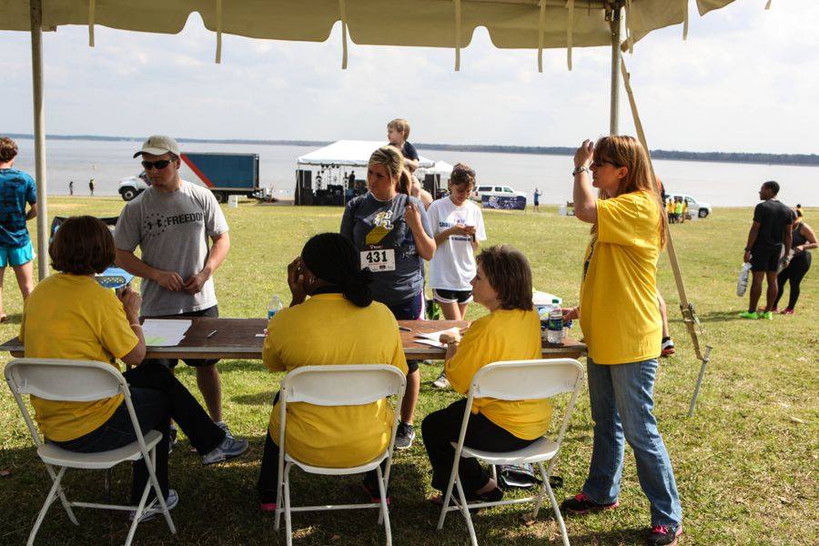 volunteers volunteers